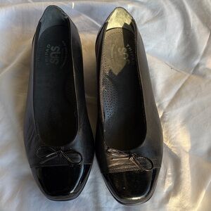 SAS Women's Black Patent Leather Loafers